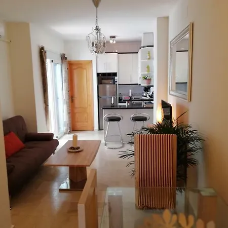 Large One Bedroom Old Town/central Daire *